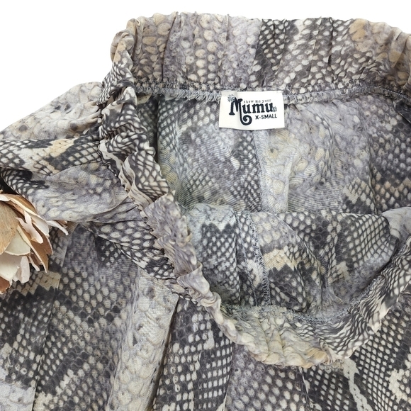 Show Me Your Mumu Snakeskin Print Sheer Layered Shorts Sz XS - Picture 8 of 14